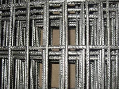 Reinforcing welded mesh with rectangular mesh type.